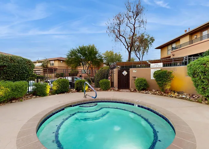 Luxury Resort-style Extended In Scottsdale! * Scottsdale